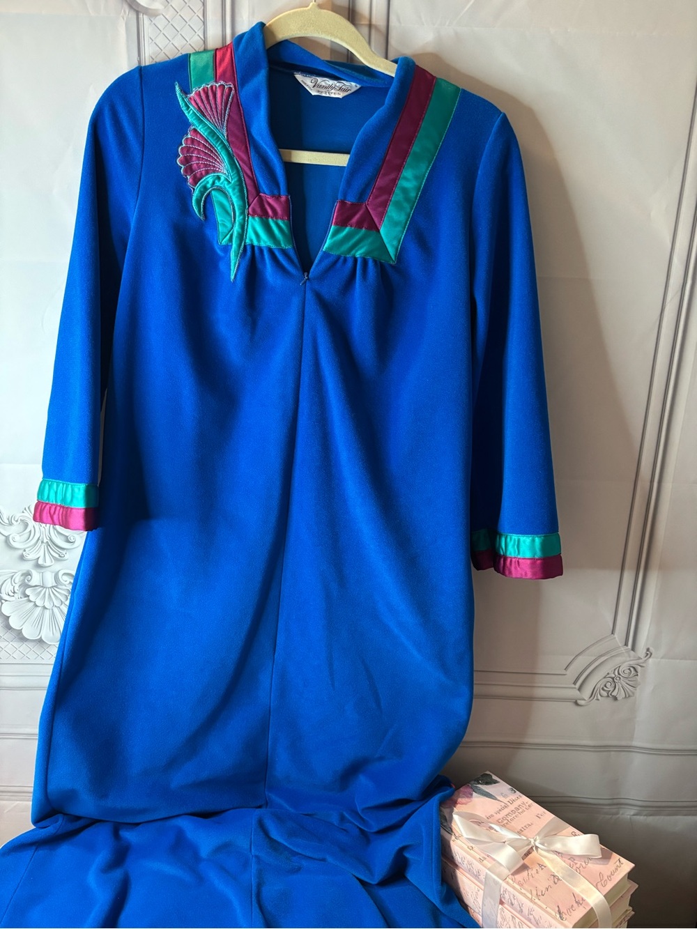 Vintage 1970’s Vanity Fair Women’s Peacock Blue Velour Robe, Petite Small